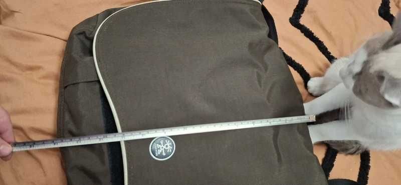 Geantă laptop XL Crumpler