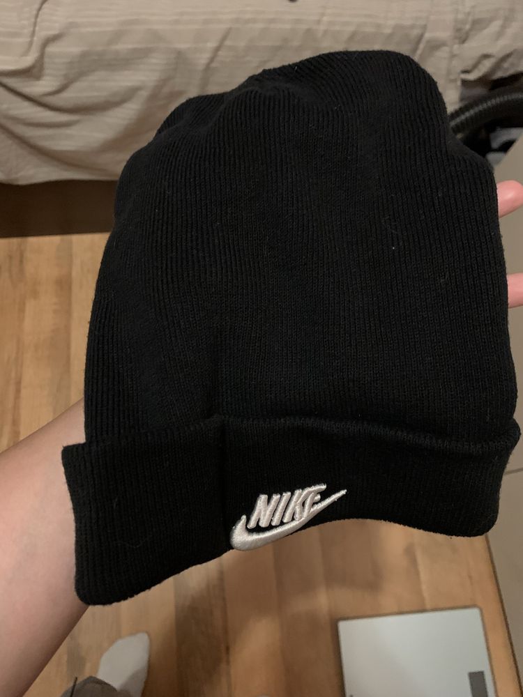 Оригинална Зимна шапка Nike
