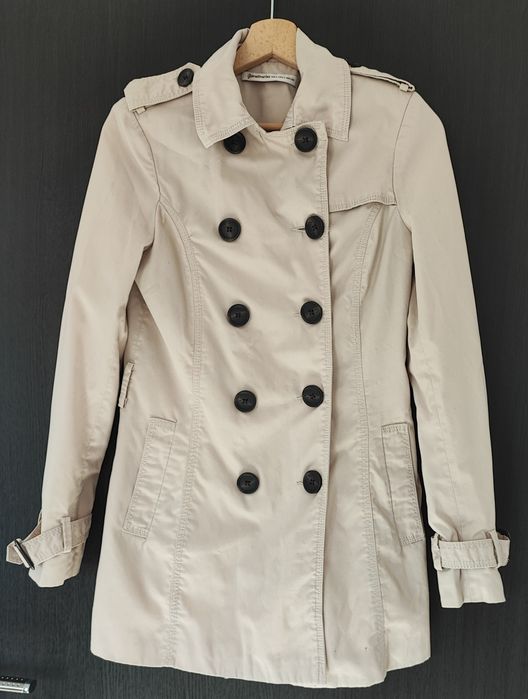 Trench crem, Stradivarius