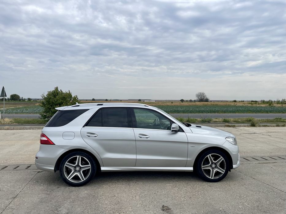 Mercedes-Benz ML350