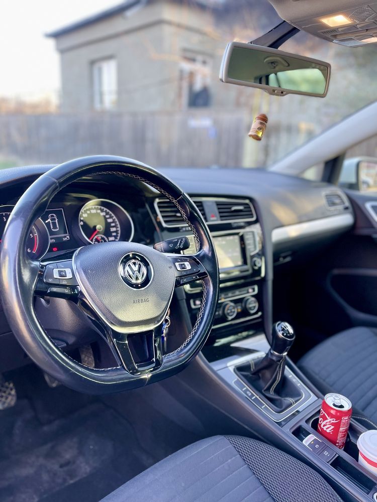 Volkswagen Golf 7 / 1.6 TDI / 2015