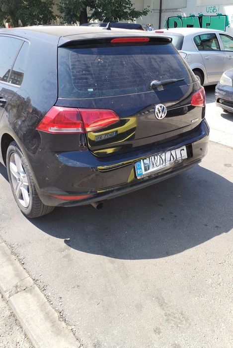 Vând auto golf 5