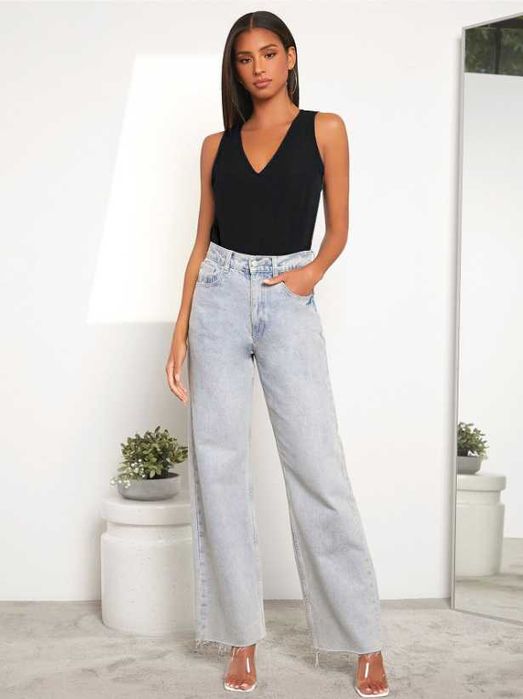 SHEIN Essnce Top solid cu decolteu în V Marime XS