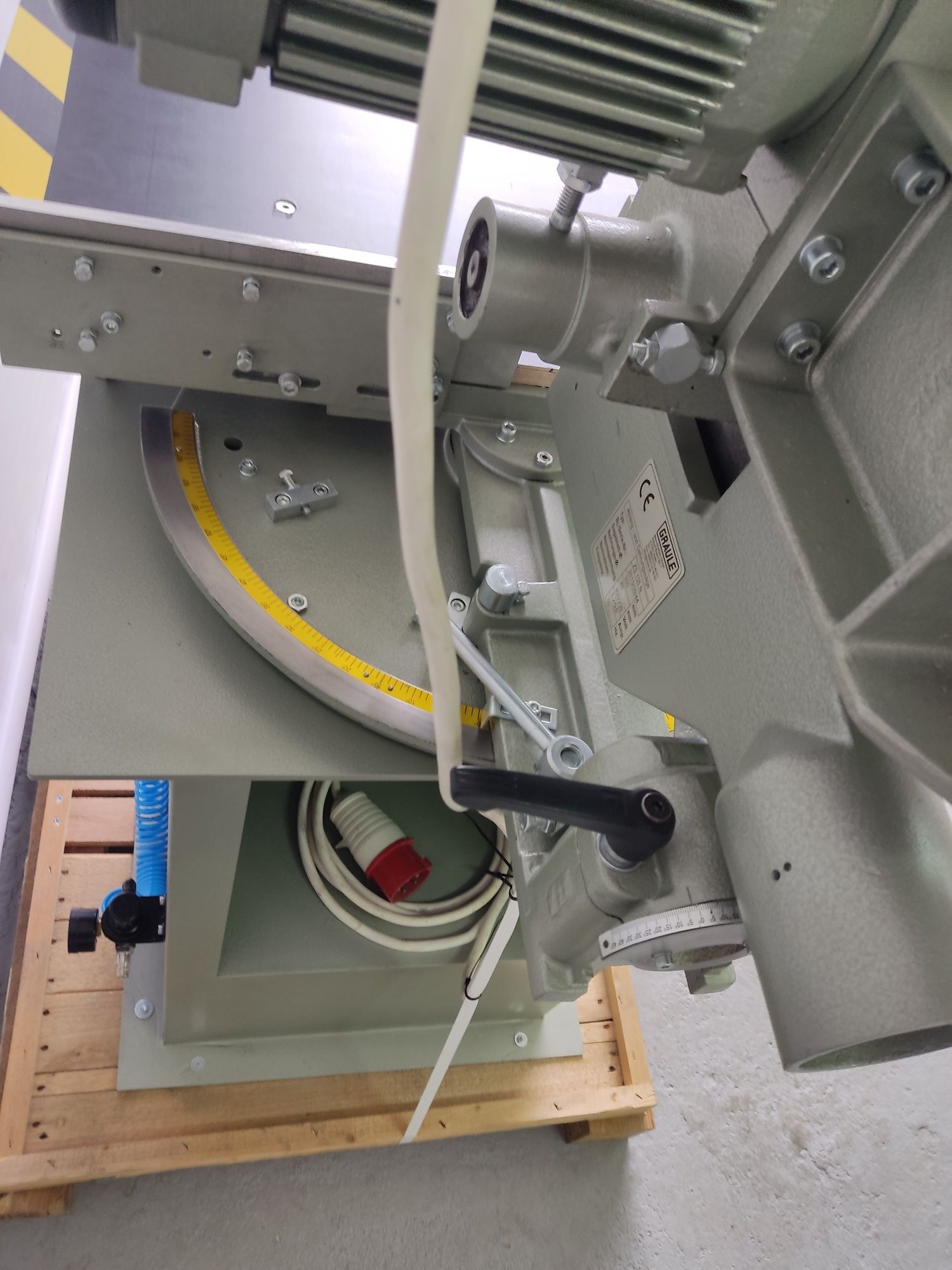 Циркуляр GRAULE ZS 135 N - Германия