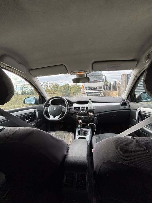 se vinde renault laguna 3 !!!