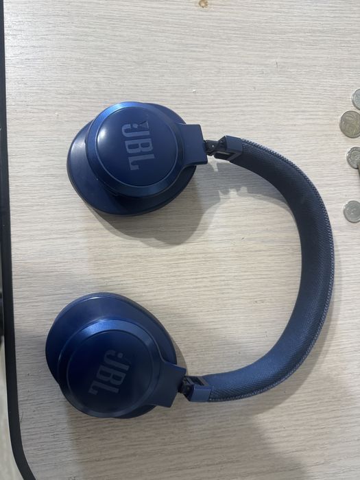 JBL LIVE660 NC в идеальном состоянии