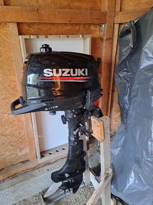 Suzuki 6 hp df6AS