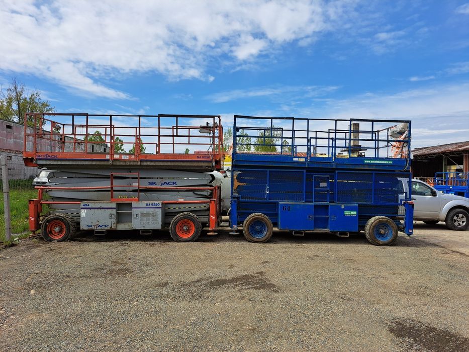 Societate vindem nacela foarfeca diesel4x4, 15m,16m,17m Vindem in RATE