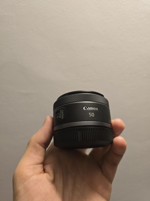 Canon RF 50mm 1.8 STM