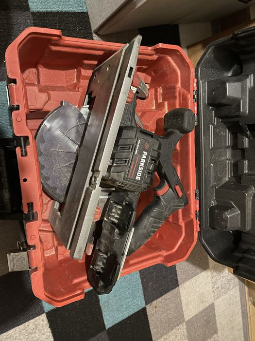 Циркуляр Parkside на батерии