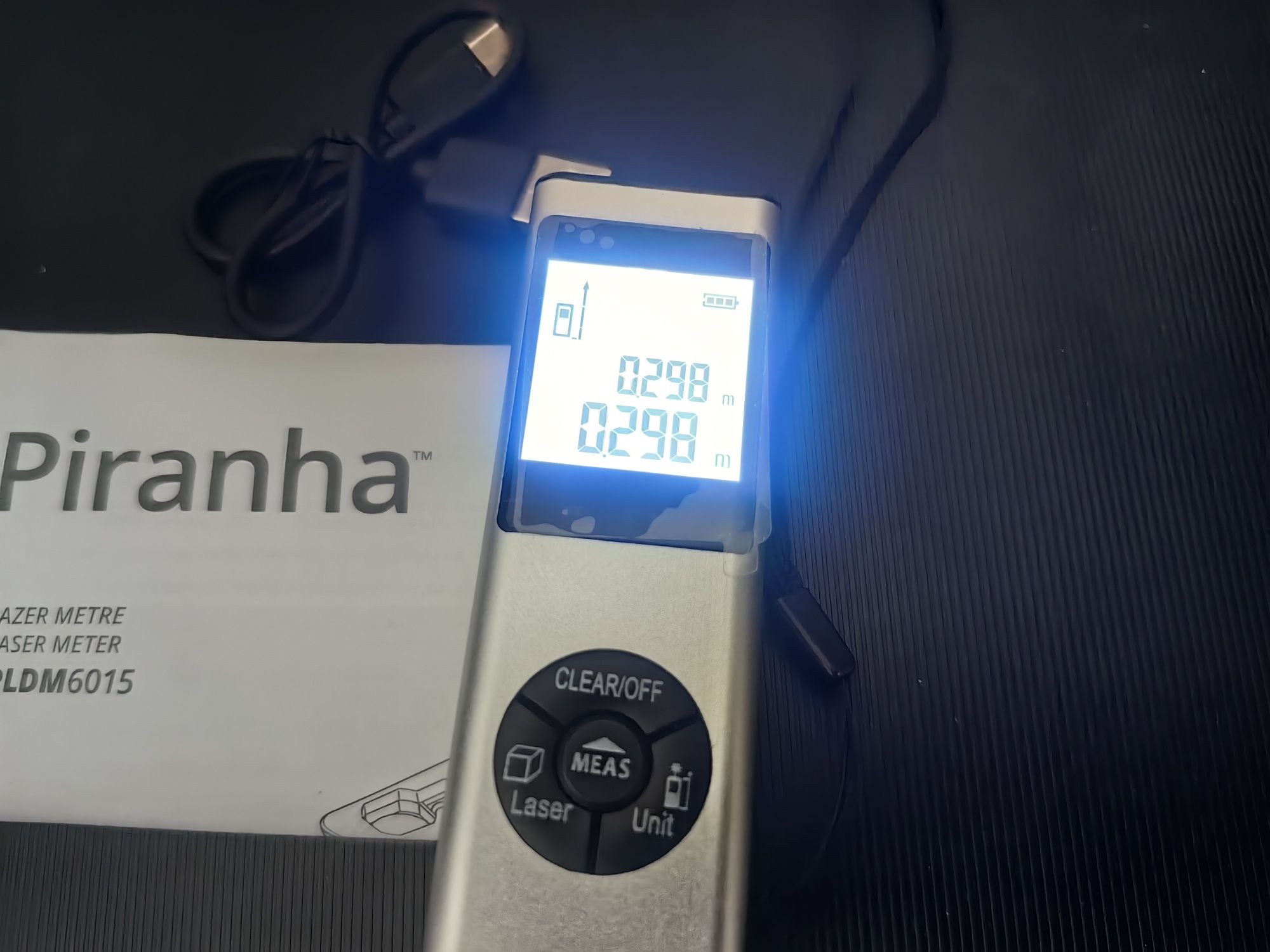 Лазерна ролетка 100м
