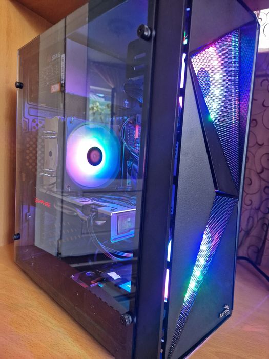 PC Gaming Intel Xeon 14 Cores, 16GB RAM, RX 580