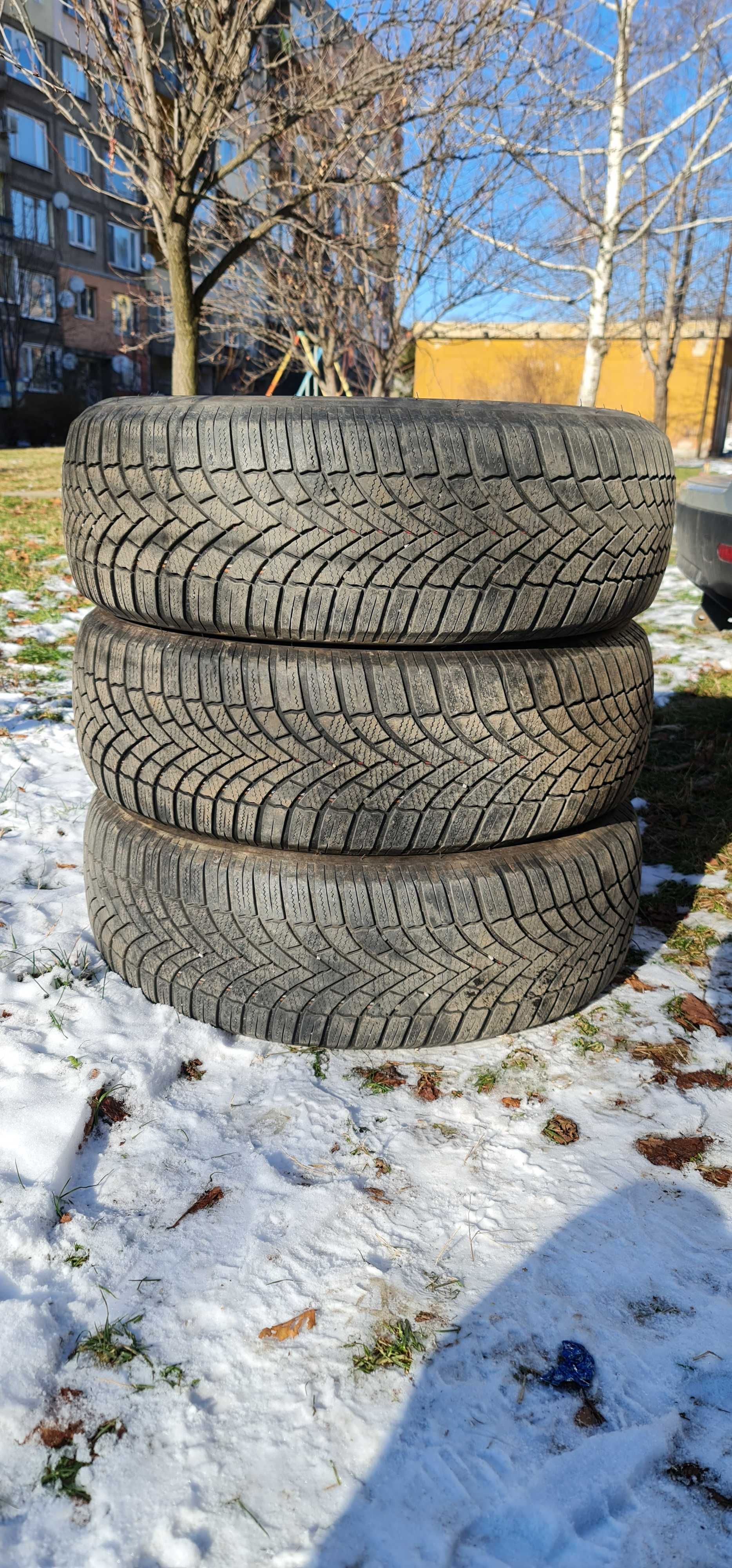 3 броя зимни гуми Bridgestone Blizzak LM005 235/65/17