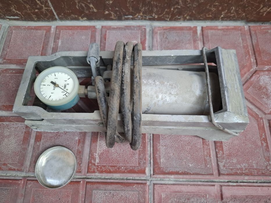 Авто  Насос ножной