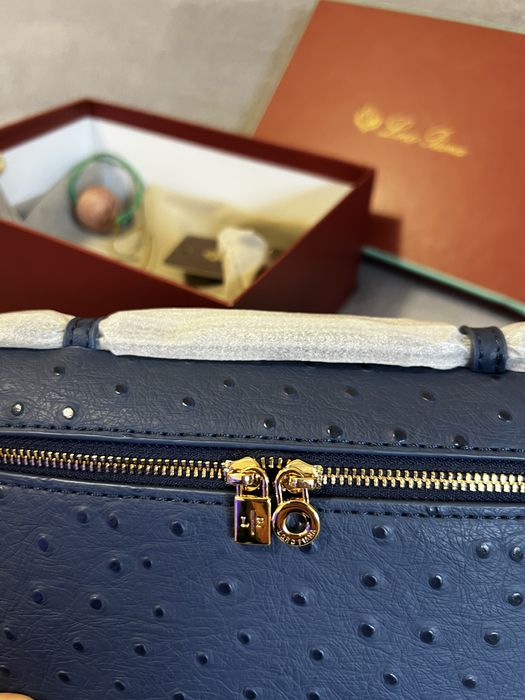 Тъмно синя чанта Lor*o pia*a 19