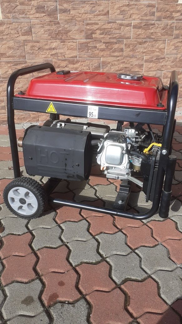 Generator POWERMATE EM4000 AVR