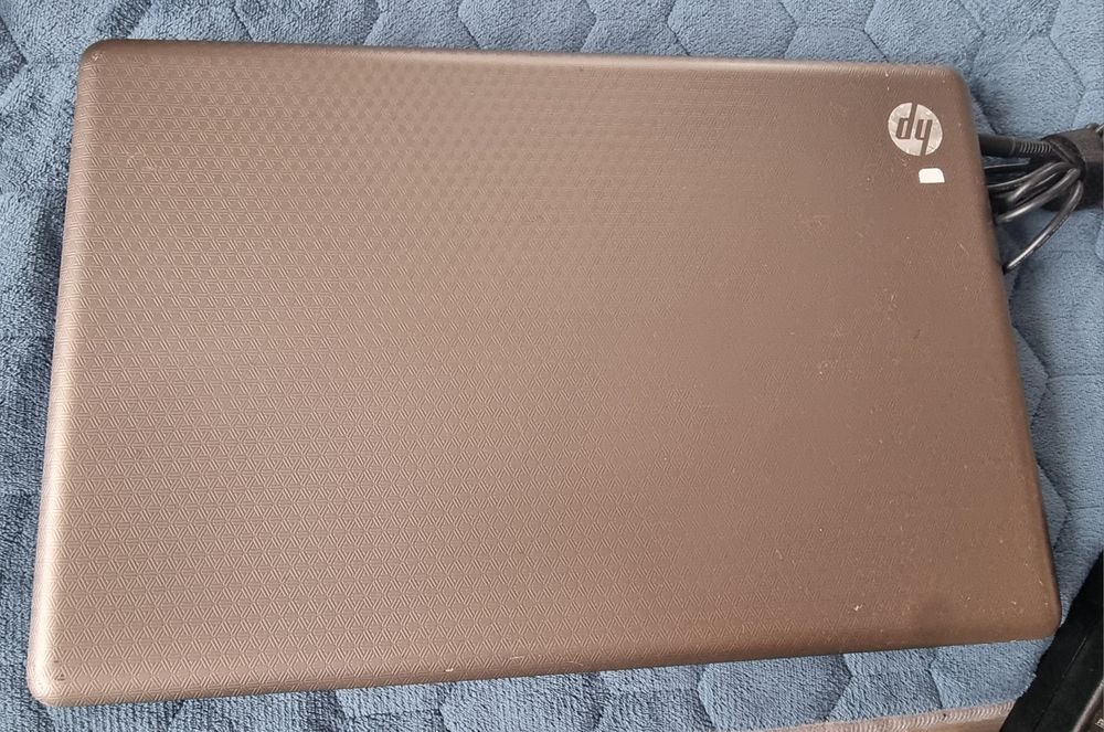 Лаптоп HP G72 17,3