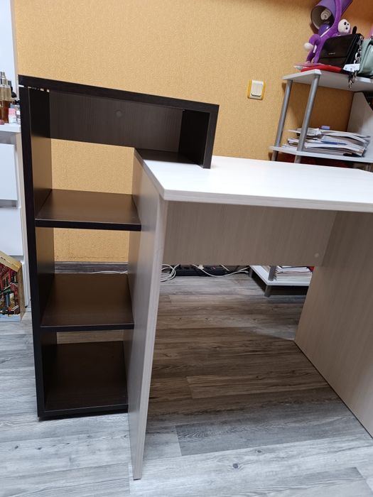 Мебели за стая-гардероб, бюро, ракла-маса