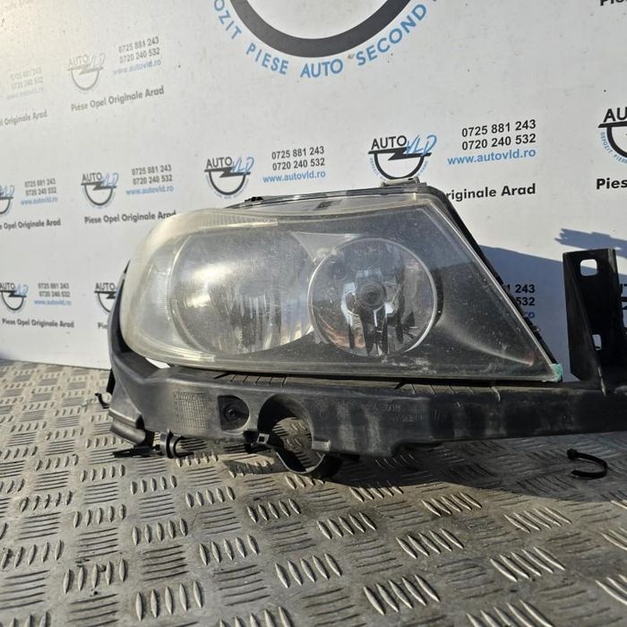 Far dreapta fundal negru halogen BMW Seria 3 E90