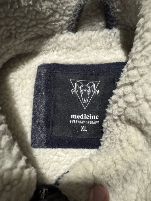Мъжко Яке Medicine
