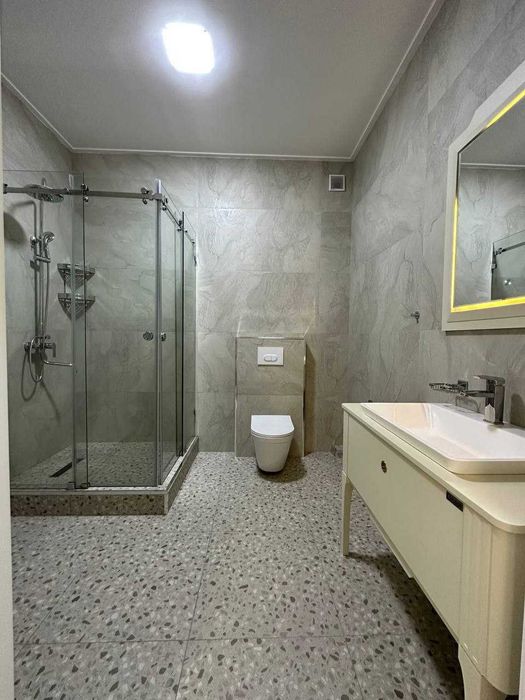 R1 Сдаётся квартира 3/2/9 на Юнусабадский Минор Метро!