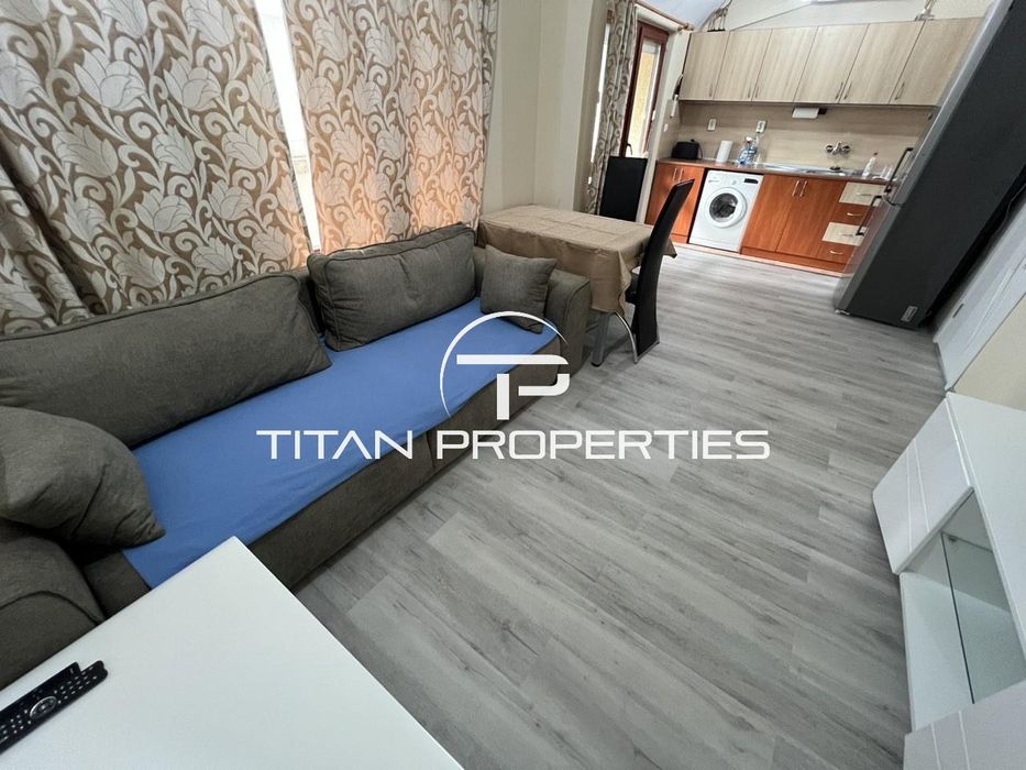 Дава се под наем Двустаен апартамент в Бургас, Лазур - 65 кв.м за 484.5 € - Снимка #2