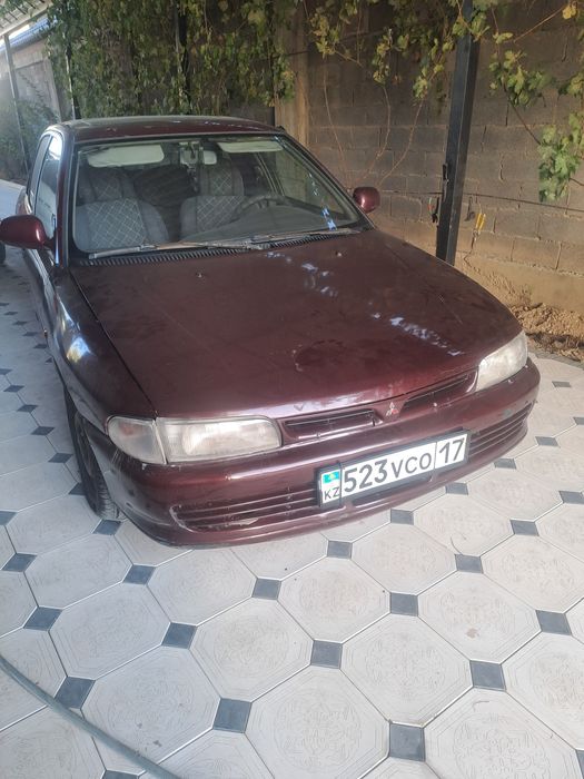 Mitsubishi lancer 1993