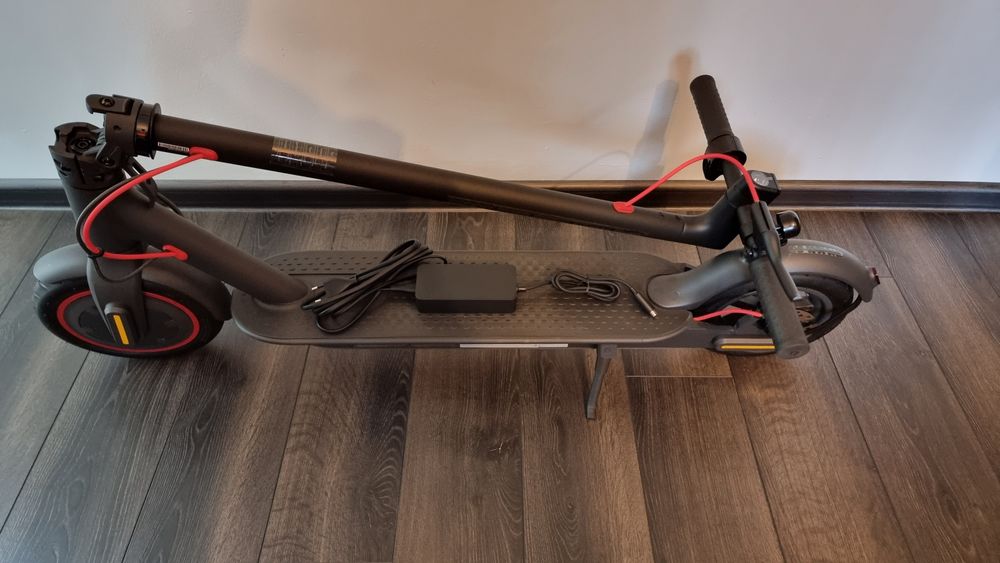Xiaomi electric scooter PRO (електрическа тротинетка)