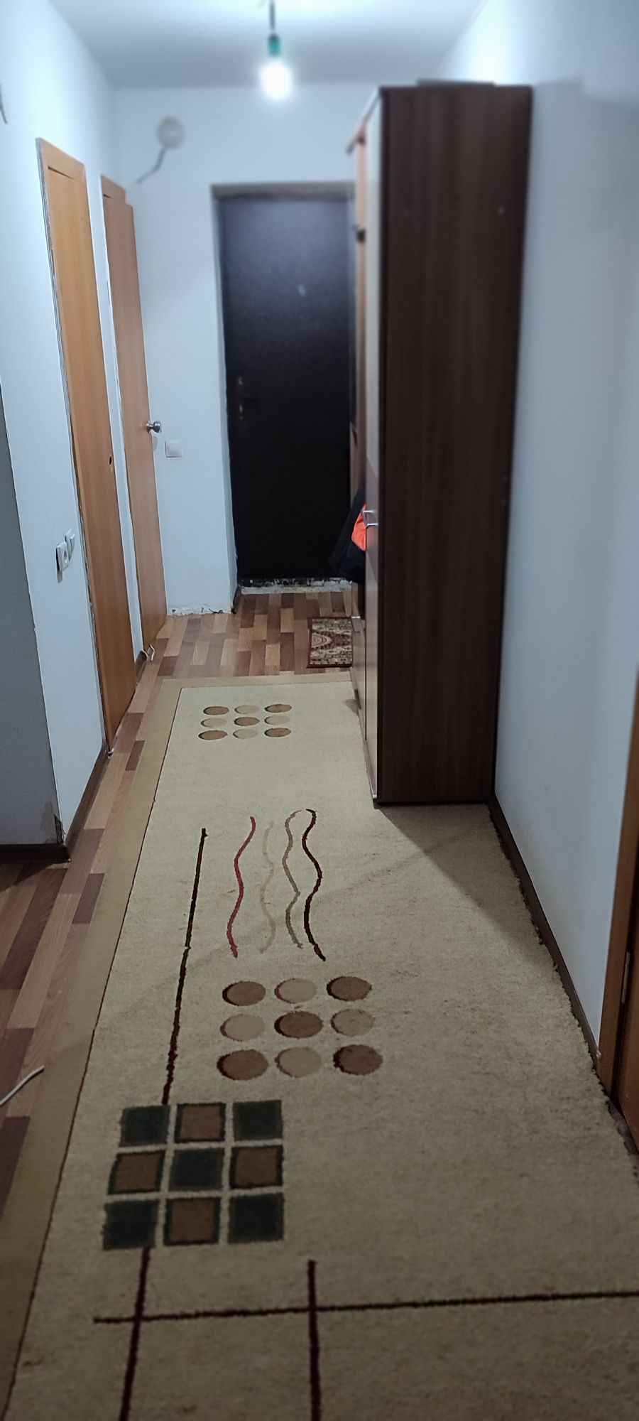 Продам 2 комнатную квартиру