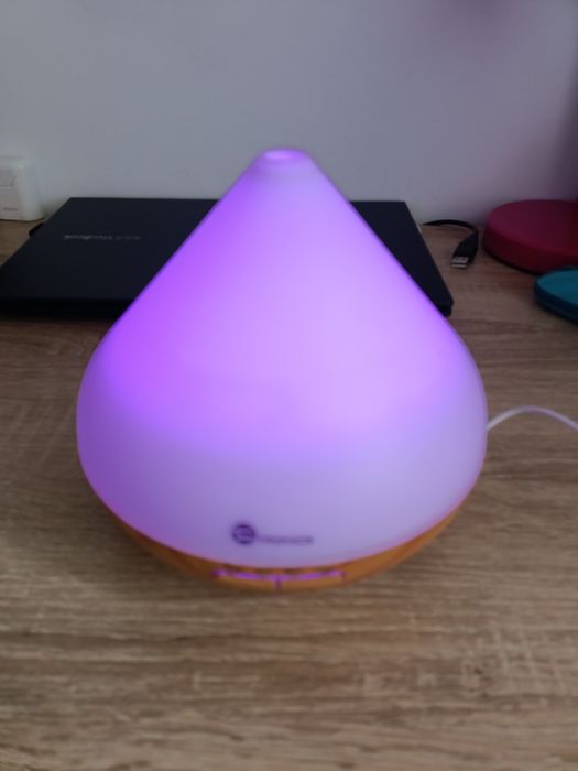 Vând Diffuser Aromatherapy