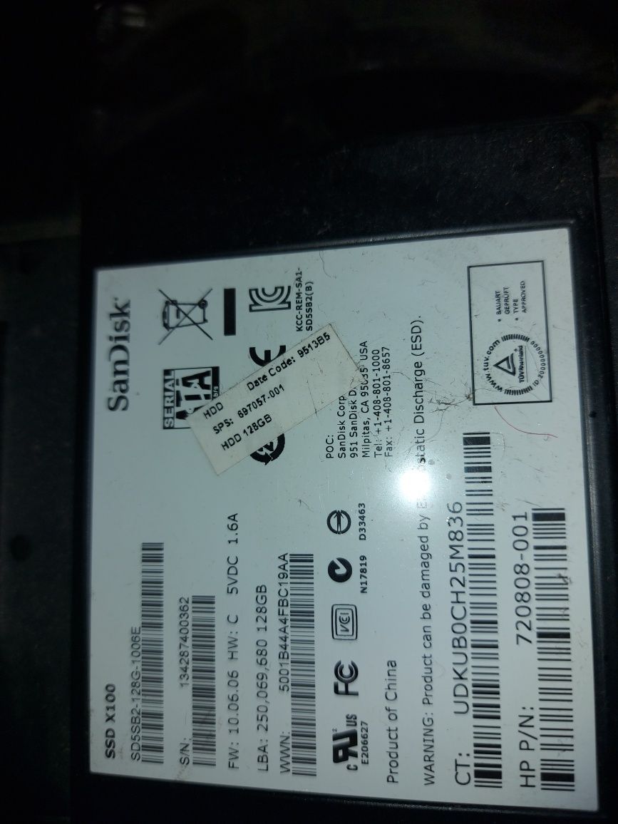 Calculator AMD FX-8350 8x4GHz, monitor Samsung 24" FHD