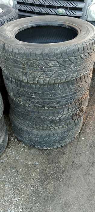 Продавам зимни гуми cooper 225/65/17