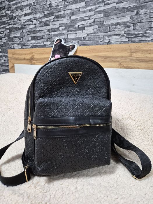 Дамски чанти на различни марки