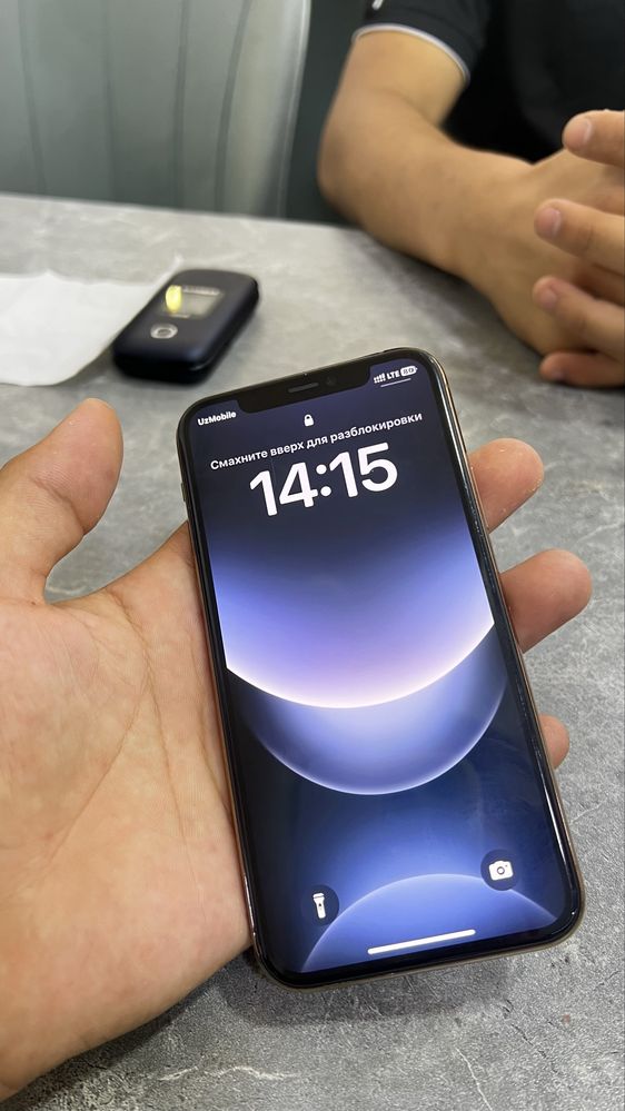 Iphone 11 pro gold rang