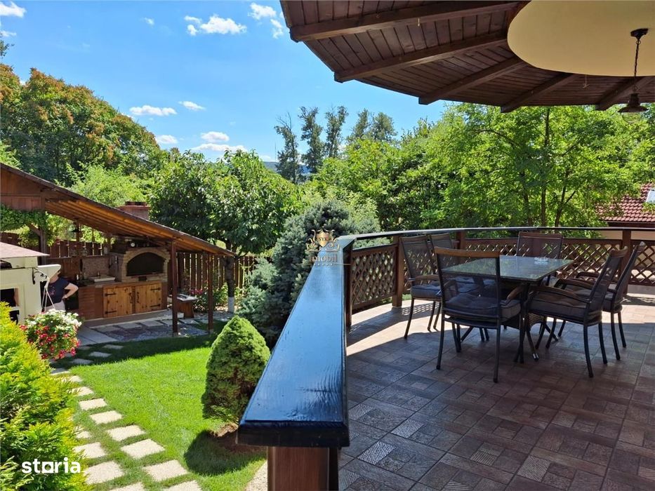 Vila eleganta cu proiect deosebit crama garaj sala de fitnes foisor si