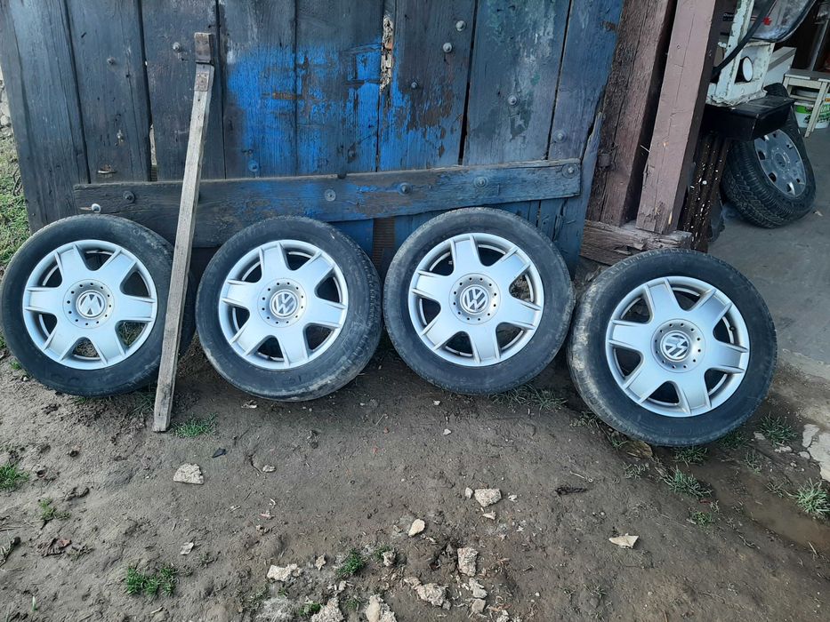 Set 4 jante VW + cauciucuri / jante aliaj VW 16"