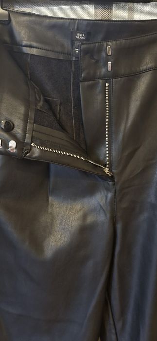 Pantaloni River Island 38