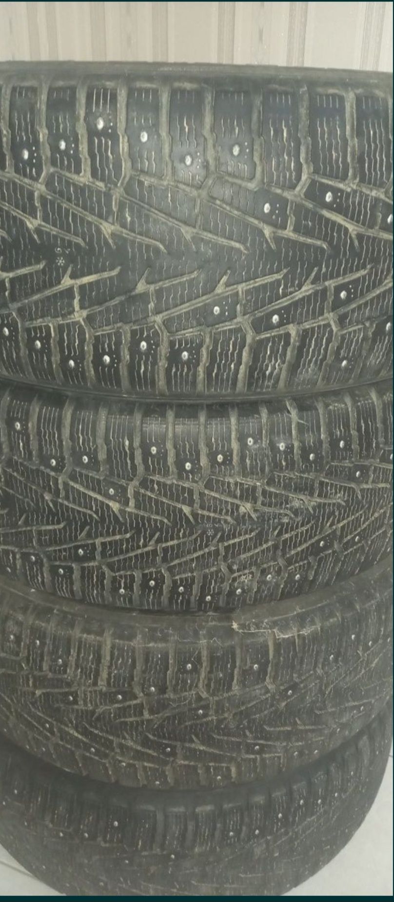 Покришка nokian 285 60 R18