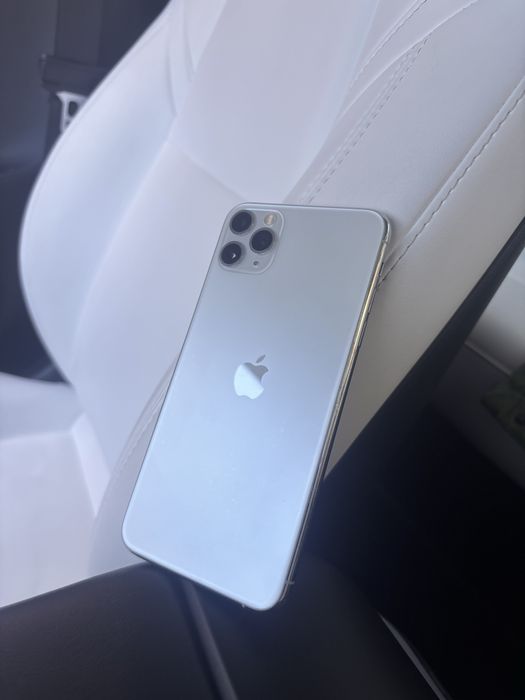 Iphone 11 PRO MAX 256gb отключен.