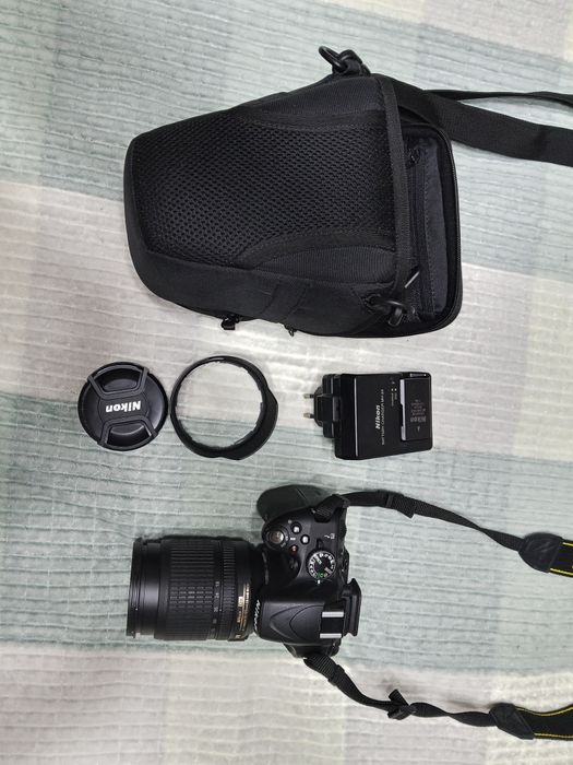 Продам фотоаппарат nikon D5100 Kit 18-105