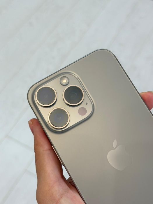 Iphone 15 pro max 256 85%