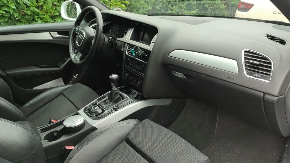 Audi A4 2.0 tdi  defect avariat