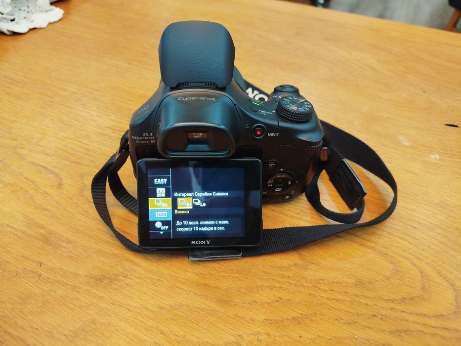 Фотоапарат Sony DSC-HX300
