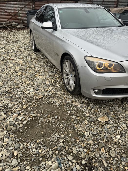 Dezmembrez bmw seria 7 f01 motor trager capota far aripa bar tubrbo