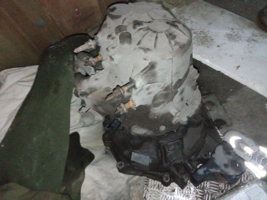 Коробка на Mitsubishi lancer