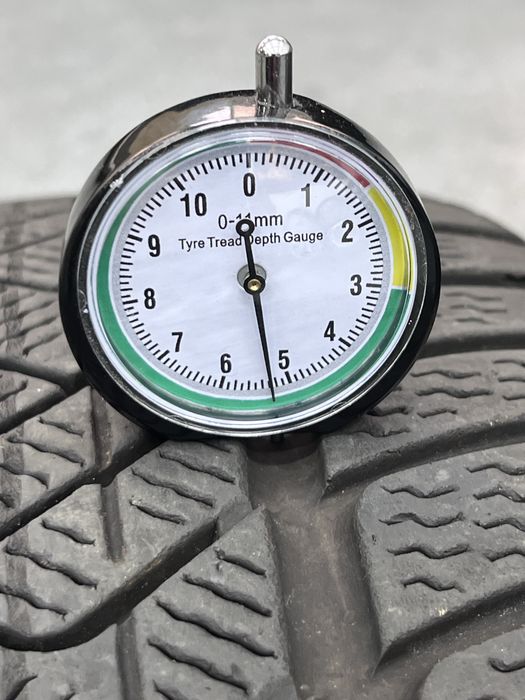 Anvelope iarna 245/45r19