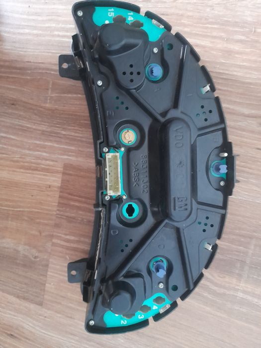 Vând ceasuri de bord Opel corsa c