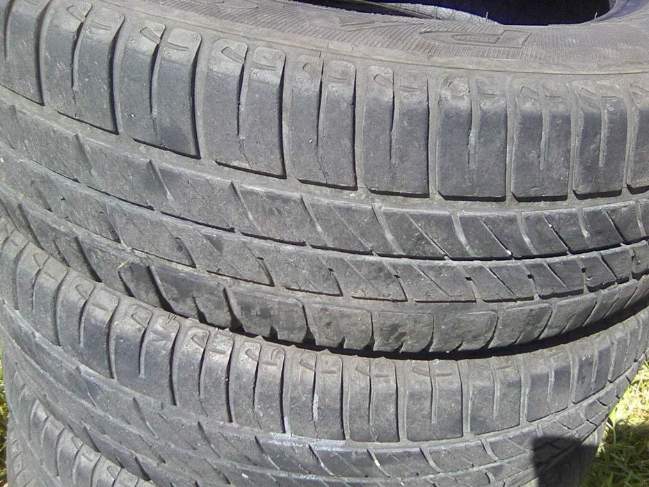 4 anvelope hankook iarna vara 205 55 16 si 4  225 45 18 si pt drifturi
