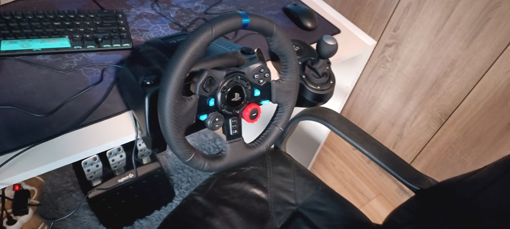Logitech G29 Волан с Педали + G29 Shifter