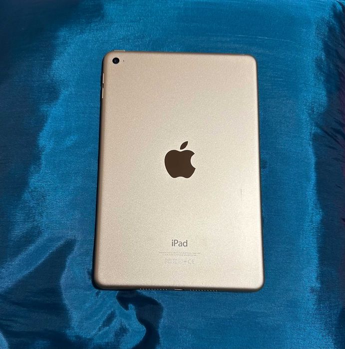 Таблет iPad mini 4 128 Gb